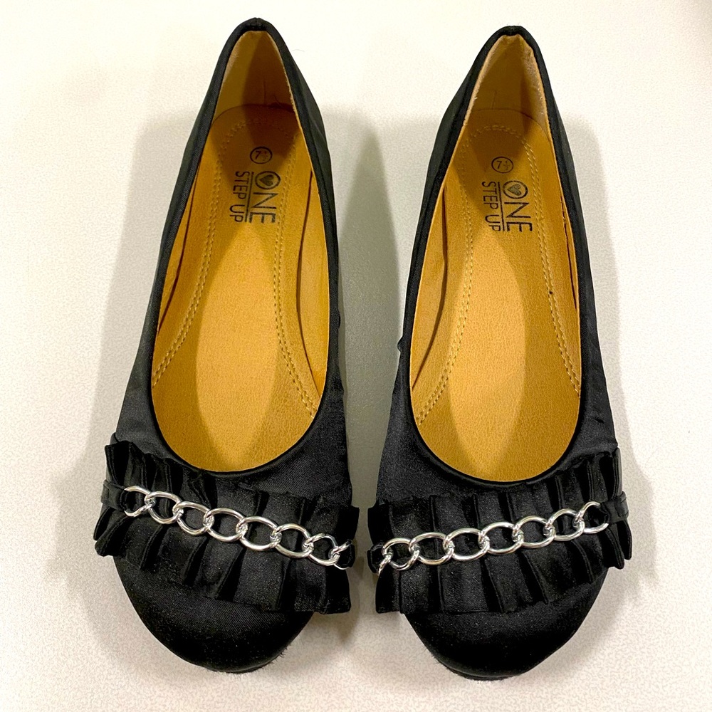 One Step Ahead Black Women's Flats